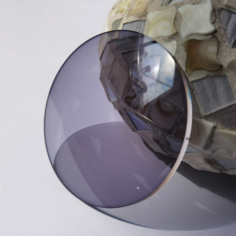 1.67 fotokromisk linse SHMC